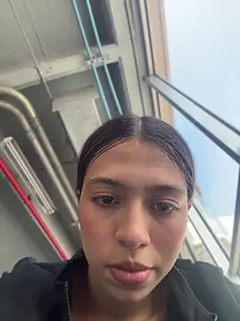 Aaliyah Salma online show from May 2026 03:43:01 PM