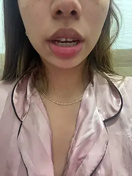 Aaliyah Salma online show from June 2026 04:27:02 PM
