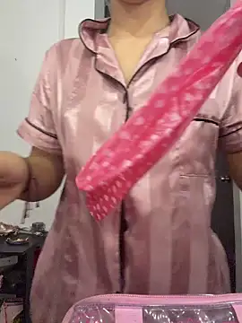 Aaliyah Salma online show from July 2026 02:49:02 PM