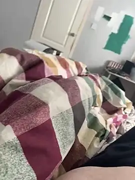 Snapshot of AmberTaylorXxx chatting on October 2025 08:15:01 AM AmberTaylorXxx online show from October 2025 08:15:01 AM