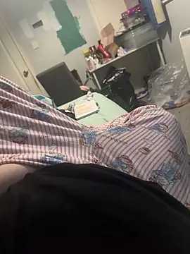 Snapshot of AmberTaylorXxx chatting on December 2025 04:01:02 PM AmberTaylorXxx online show from December 2025 04:01:02 PM