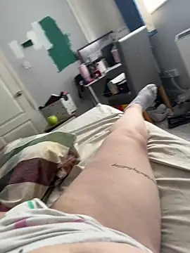 Snapshot of AmberTaylorXxx chatting on September 2025 01:29:01 PM AmberTaylorXxx online show from September 2025 01:29:01 PM