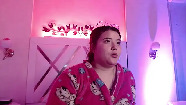 LinaPrinceess online show from December 2024 02:44:02 AM