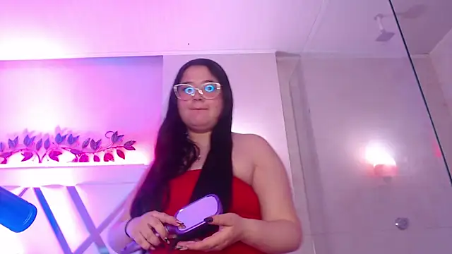 LinaPrinceess online show from December 2024 11:30:01 PM