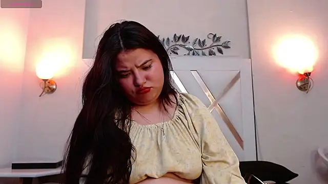 LinaPrinceess online show from December 2024 02:43:02 AM