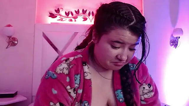 LinaPrinceess online show from December 2024 11:39:02 PM