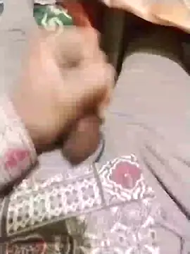 Snapshot of Muscular02 chatting on February 2025 06:41:02 PM Muscular02 online show from February 2025 06:41:02 PM