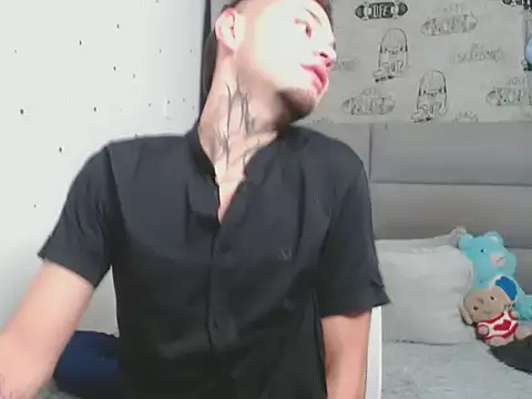 MarceloMilk online show from October 2025 02:36:02 AM