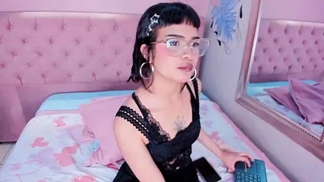 ILENAHEY online show from November 2025 09:47:02 PM