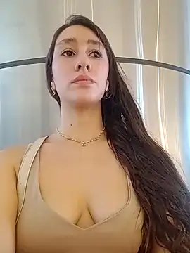 Snapshot of Catalinna_Thompson chatting on March 2025 06:01:02 PM Catalinna Thompson online show from March 2025 06:01:02 PM