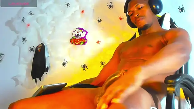 Snapshot of Amir_mikelsen chatting on October 2025 12:40:02 AM Amir mikelsen online show from October 2025 12:40:02 AM