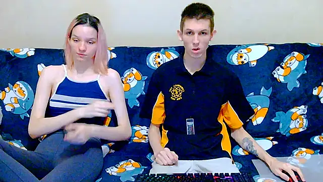 Ivy Lester online show from December 2025 06:18:02 PM