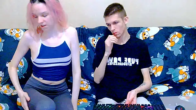 Ivy Lester online show from November 2025 04:19:02 PM