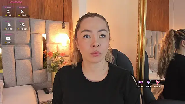 Saori newman online show from October 2025 12:06:02 PM