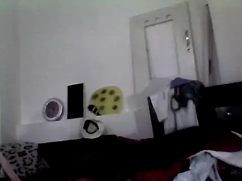 ariana crazzy online show from October 2025 09:25:01 PM