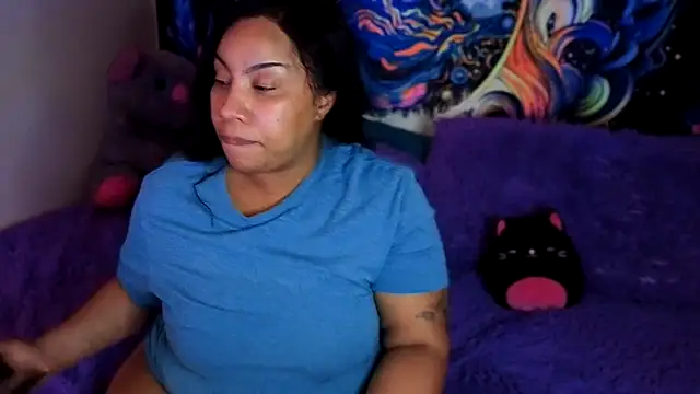 Snapshot of RoxiesObsession chatting on March 2025 11:08:02 AM RoxiesObsession online show from March 2025 11:08:02 AM