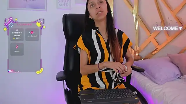 Goddess  Lilith online show from December 2025 03:19:02 AM