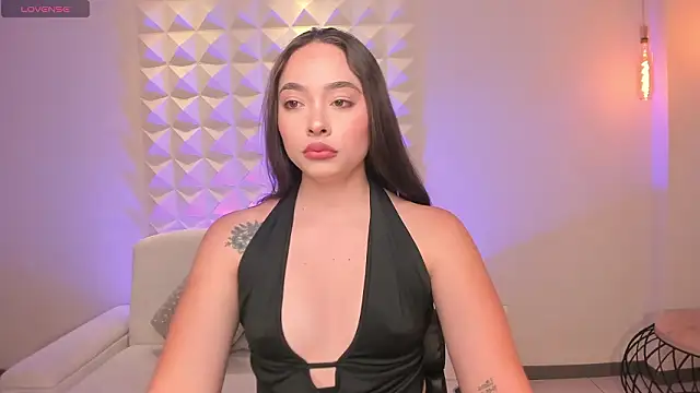 AlinaKravitz online show from February 2026 06:27:02 PM