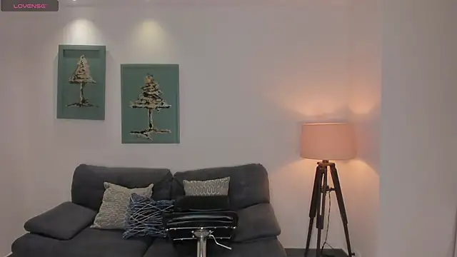 AlinaKravitz online show from May 2026 01:57:16 AM