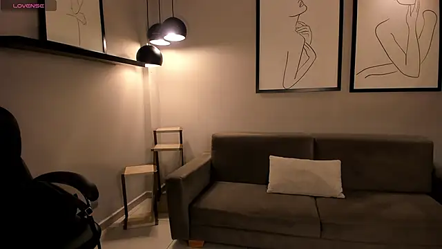 Snapshot of KaiaFerreira chatting on November 2025 11:44:02 AM KaiaFerreira online show from November 2025 11:44:02 AM