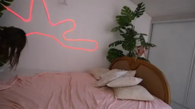 OpulentSiren online show from December 2024 09:09:02 AM