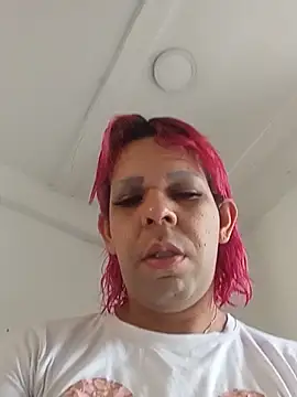 blondebitchlitle online show from May 2026 01:10:02 PM