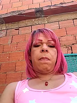 blondebitchlitle online show from May 2026 01:17:01 PM
