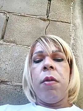 blondebitchlitle online show from December 2025 02:39:01 PM