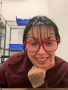 Snapshot of jr91esl chatting on February 2025 07:37:01 AM jr91esl online show from February 2025 07:37:01 AM