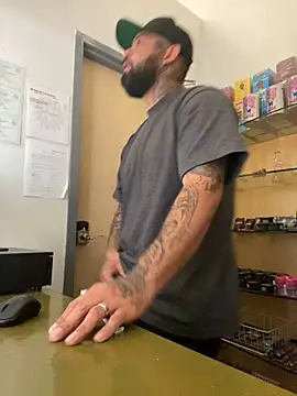 Snapshot of jr91esl chatting on February 2025 05:09:01 PM jr91esl online show from February 2025 05:09:01 PM