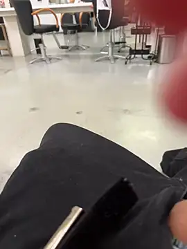 Snapshot of jr91esl chatting on February 2025 07:51:02 AM jr91esl online show from February 2025 07:51:02 AM