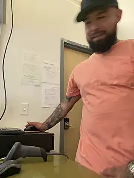 Snapshot of jr91esl chatting on February 2025 04:48:02 AM jr91esl online show from February 2025 04:48:02 AM