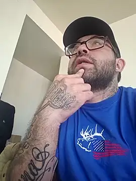 Snapshot of jr91esl chatting on February 2026 11:03:02 PM jr91esl online show from February 2026 11:03:02 PM