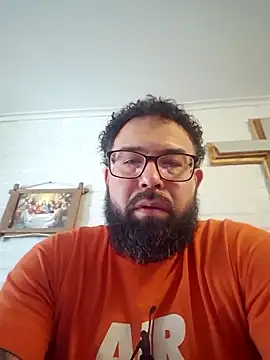 Snapshot of jr91esl chatting on April 2026 06:46:01 PM jr91esl online show from April 2026 06:46:01 PM