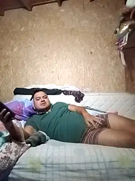 Snapshot of TheBriiaand30 chatting on November 2025 01:53:02 AM TheBriiaand30 online show from November 2025 01:53:02 AM