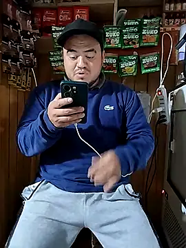 TheBriiaand30 online show from April 2026 08:44:02 PM