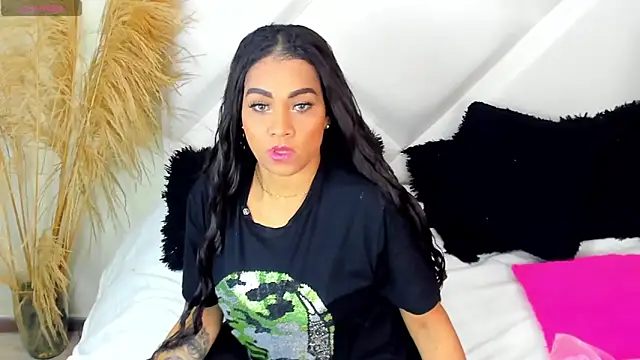 ScarlethNatasha online show from October 2025 02:44:02 AM