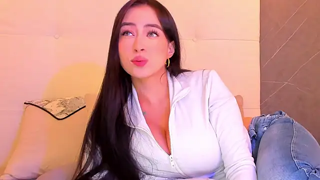 ArwenMuse online show from February 2025 10:50:02 PM