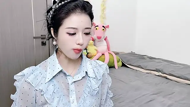 starsqimei online show from October 2025 05:28:02 AM