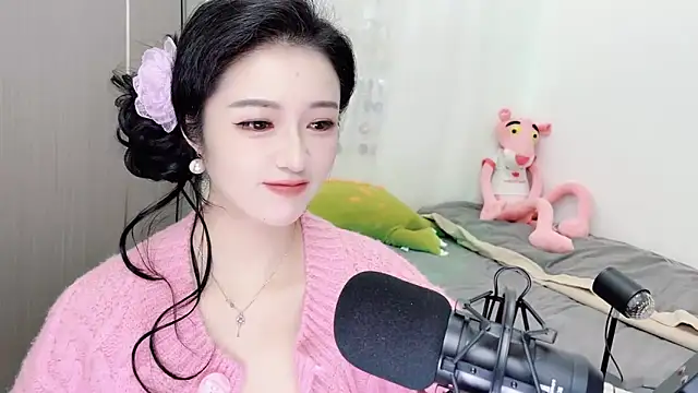 starsqimei online show from December 2025 05:39:02 AM