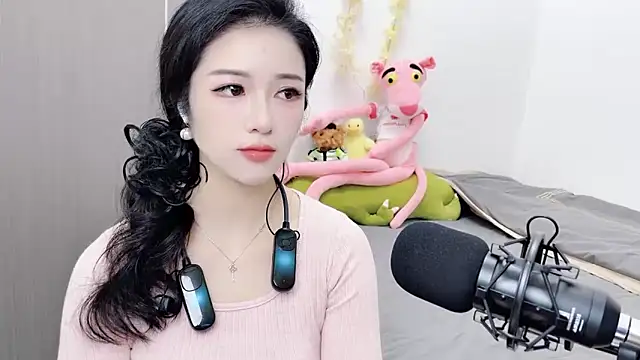 starsqimei online show from November 2025 05:01:01 AM