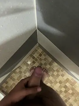 Snapshot of mylovetr1 chatting on February 2025 06:29:02 AM mylovetr1 online show from February 2025 06:29:02 AM