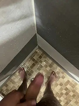 mylovetr1 online show from February 2026 12:33:01 AM