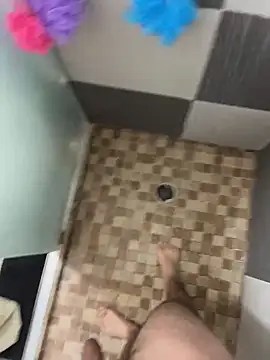 Snapshot of mylovetr1 chatting on February 2025 05:07:02 AM mylovetr1 online show from February 2025 05:07:02 AM