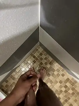 Snapshot of mylovetr1 chatting on February 2025 05:31:02 AM mylovetr1 online show from February 2025 05:31:02 AM