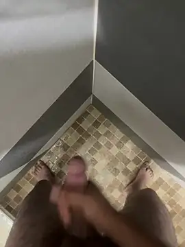 Snapshot of mylovetr1 chatting on December 2024 02:28:01 AM mylovetr1 online show from December 2024 02:28:01 AM