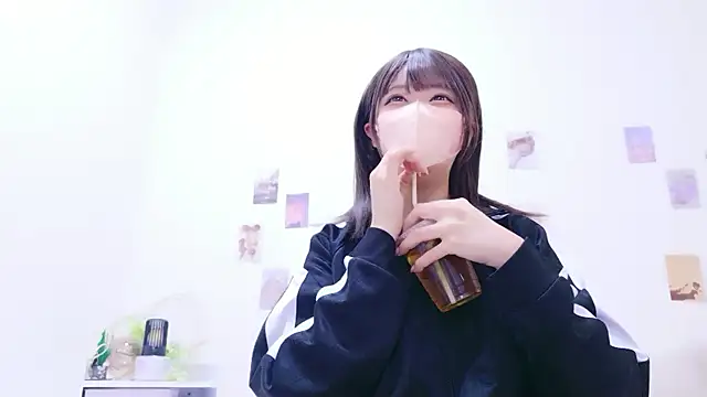 aki zzz online show from March 2026 06:48:01 AM