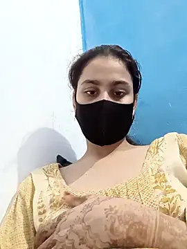 magicmoment00786 online show from September 2025 04:17:01 PM