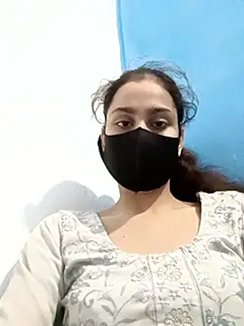 magicmoment00786 online show from September 2025 01:44:02 PM
