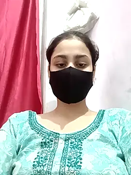 magicmoment00786 online show from September 2025 01:39:01 PM